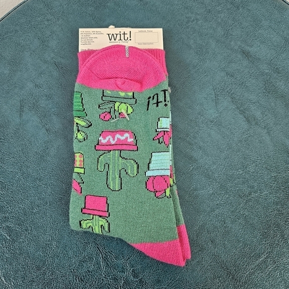WIT don't be a Prick Cactus Novelty Print Socks New - Picture 1 of 5